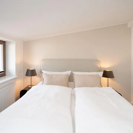 Waldschloss, App 07 *